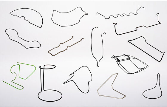 Μεγάλη ακρίβεια 2.5-10.0MM 2D αυτόματη μηχανή κάμψης σύρματος 4-5 άξονας περιστρεφόμενο κεφάλι με κινητήρα για την αυτοκινητοβιομηχανία