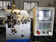 0.15 - 0.80mm Coiler συμπίεσης δύο αξόνων άνοιξη που κουλουριάζει τη μηχανή με τη σερβο μηχανή